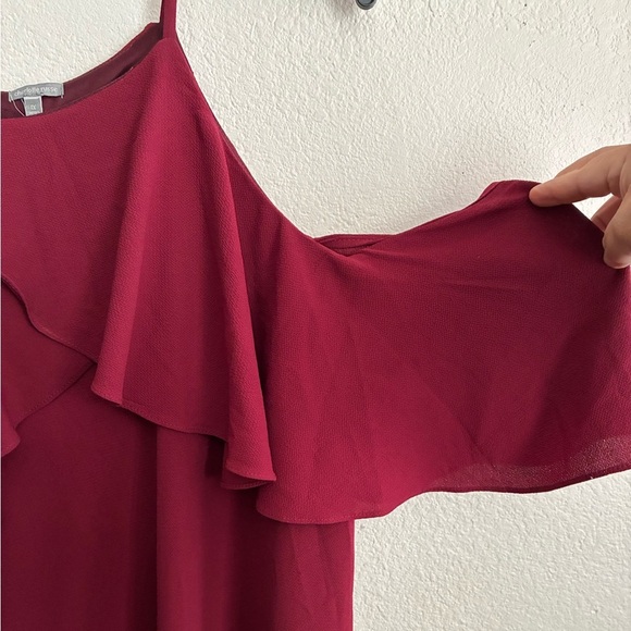 Charlotte Russe Burgundy Cold-Shoulder Halter Ruffles  Plus Size Chiffon Dress - Picture 6 of 10